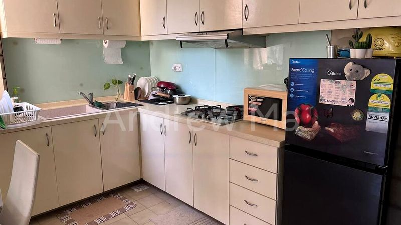 1 Bed Condo for Rent in  Sommerville Park - Image 5